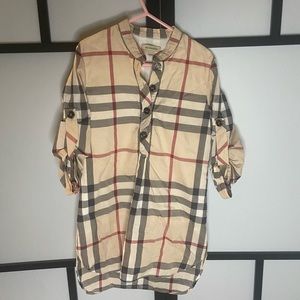 Dress/Shirt by Burberry - girl size 6year old